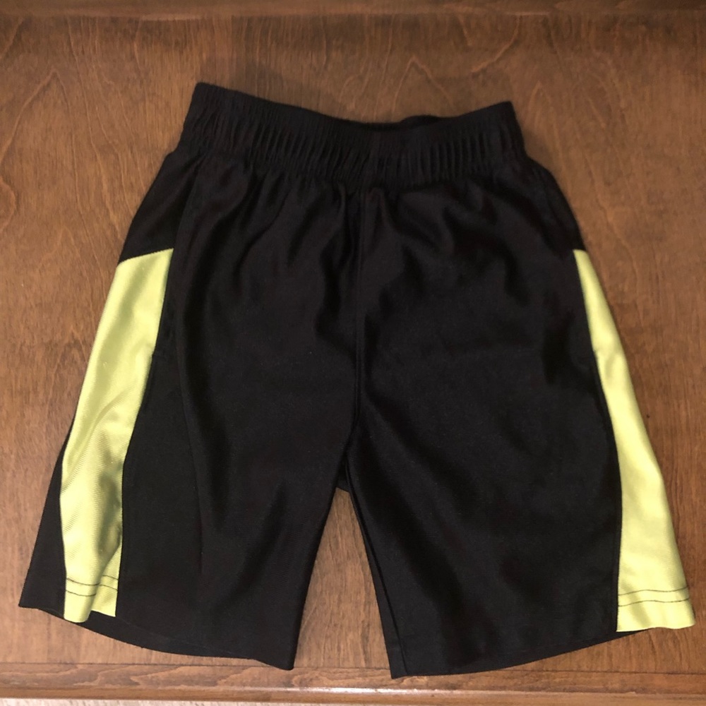 Boys’ Redbox basketball shorts